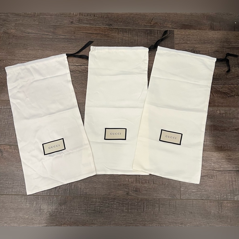 Gucci White Satin Dust Bag with Black Drawstring - Picture 6 of 6